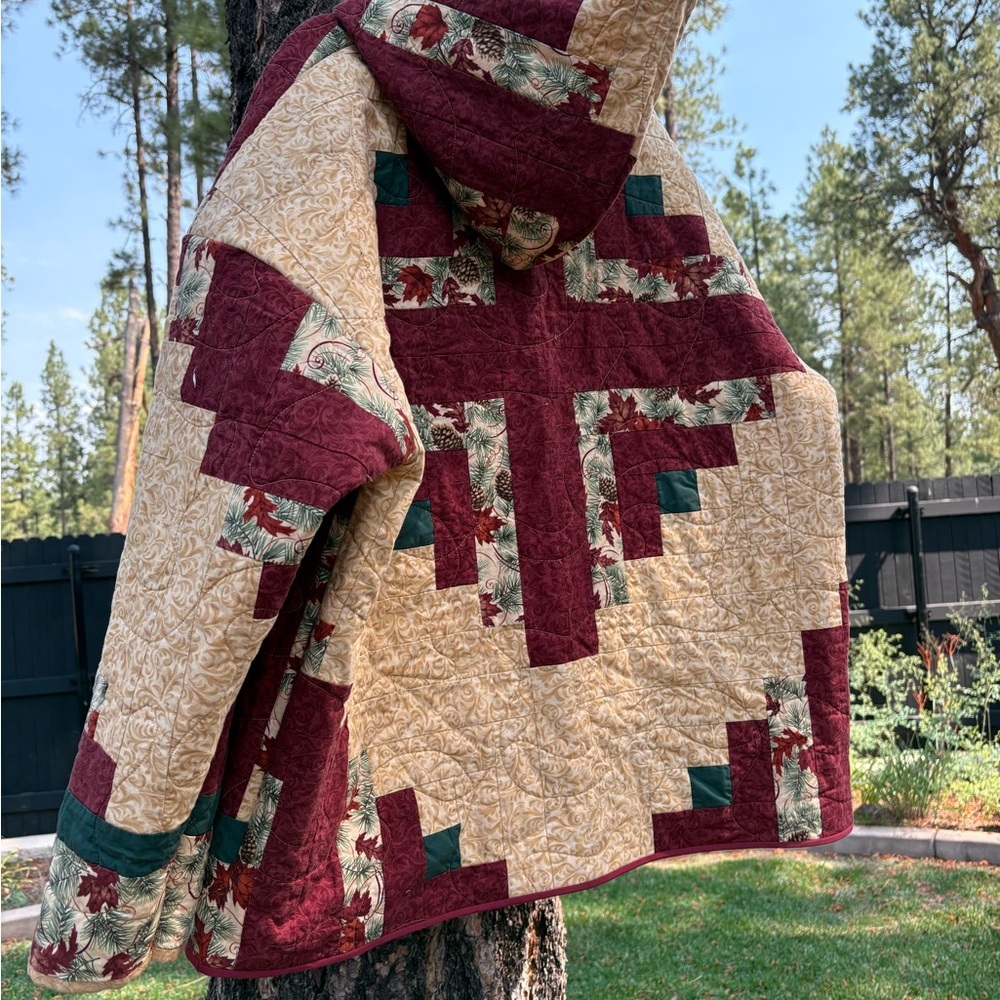 Upcycled Vintage Style Quilted Jacket with Hood - Picture 6 of 16
